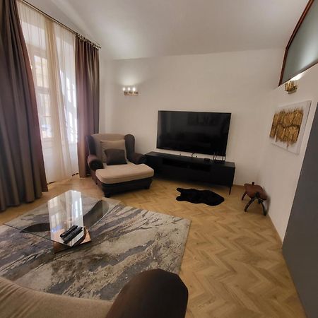 Monar Exclusive Center Free Parking In Garage Apartment Kosice Exterior photo