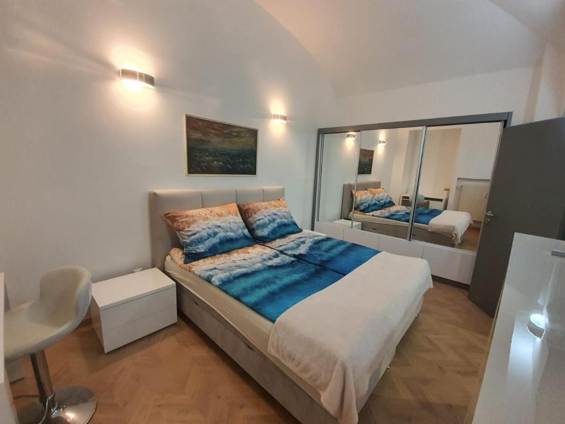 Monar Exclusive Center Free Parking In Garage Apartment Kosice Exterior photo